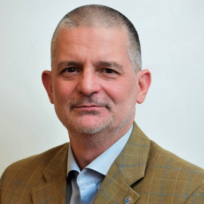 Mircea Apolzan